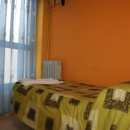 Fonda Suiza Hotell 3*