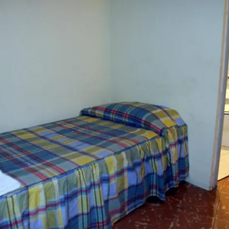 Fonda Suiza 3* Reus