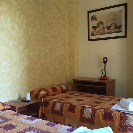 Fonda Suiza Hotel 3*